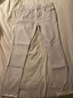 Old Navy Men’s Slim-Fit White Denim Jeans